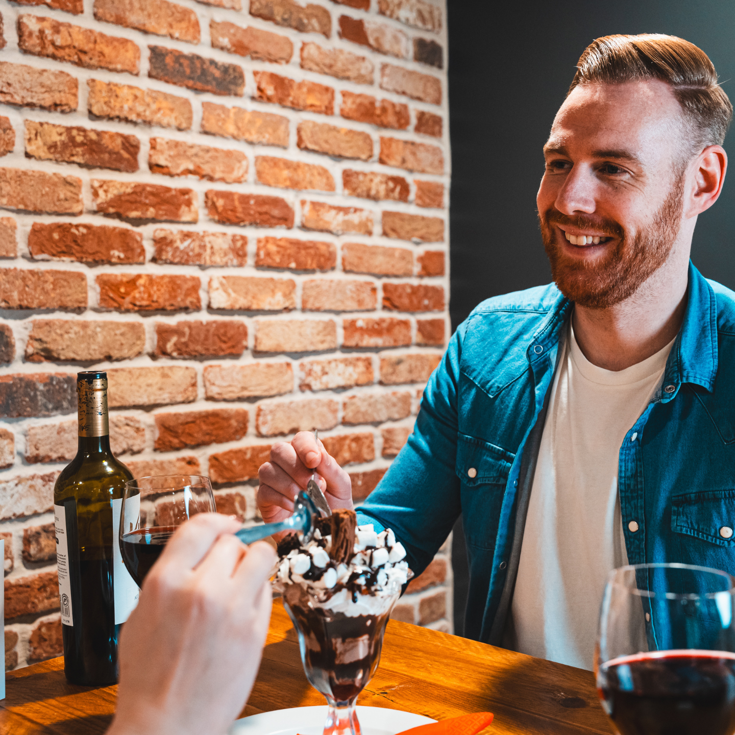 Valentine’s Weekend Dining & Treat Menu at The Swan & Cygnet in Wakefield